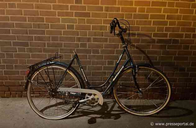 POL-KLE: Weeze - Unbekannter wirft Fahrrad von Eisenbahnbrücke auf die Fahrbahn / Pkw beschädigt / Polizei sucht Zeugen