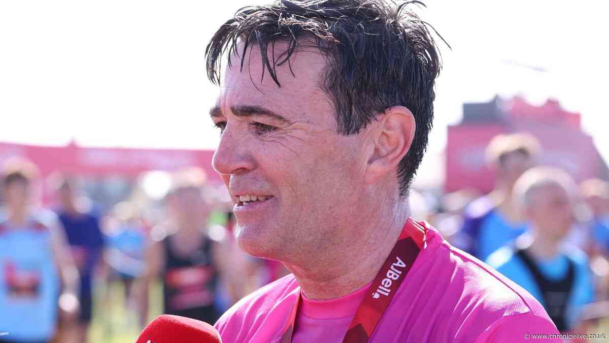 Andy Burnham's Great North Run fundraiser brings in more than £30,000 to help North East's homeless