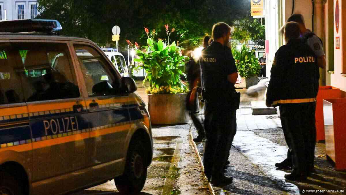 „Eine Zufallsbegegnung!“ – Ersthelfer berichtet von Messerattacke am Priener Bahnhof