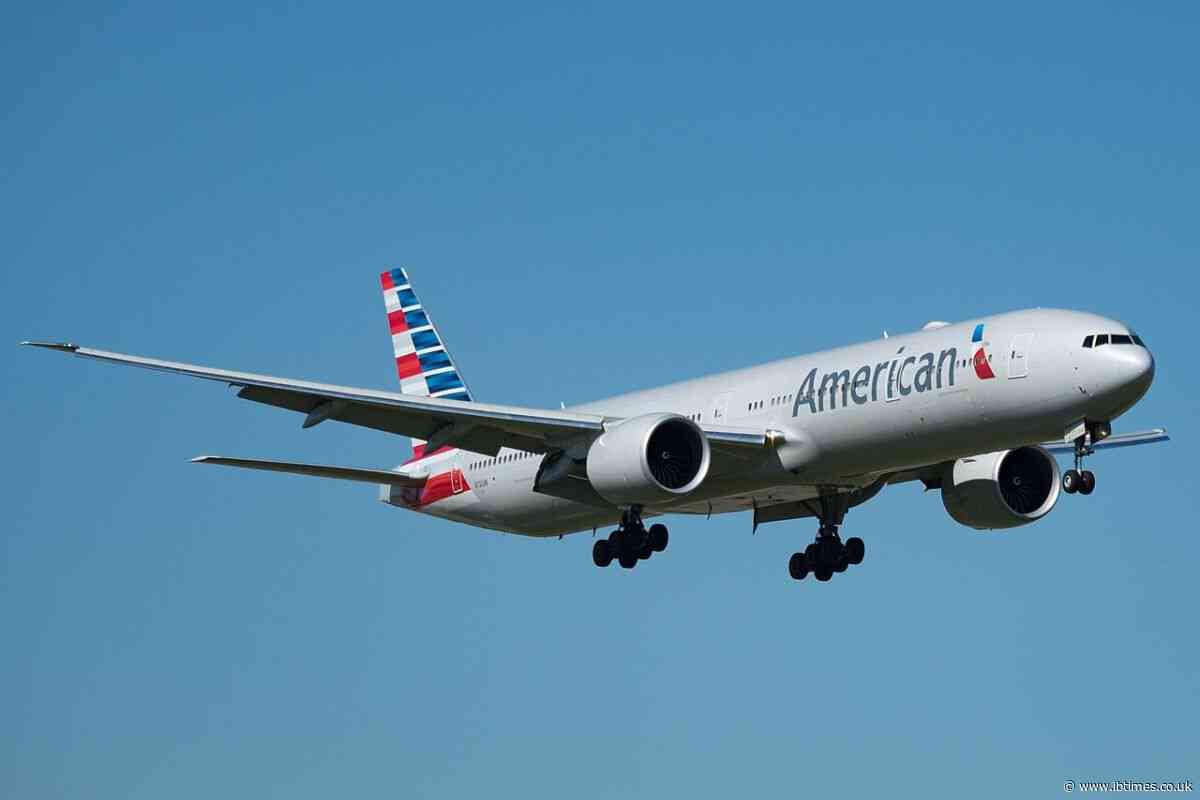 American Airlines Passenger Detained After Stripping Naked in View of Passengers During Mid-Air Outburst