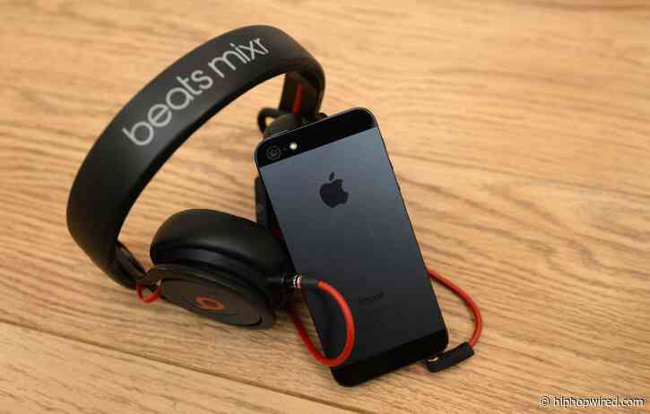 Apple Reportedly Dropping Beats-Branded iPhone Game Controllers