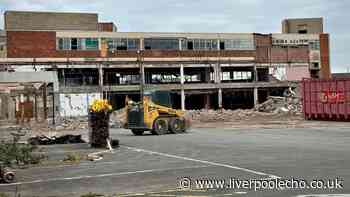 Work begins on Lidl's giant Edge Hill store as Taskers building demolished