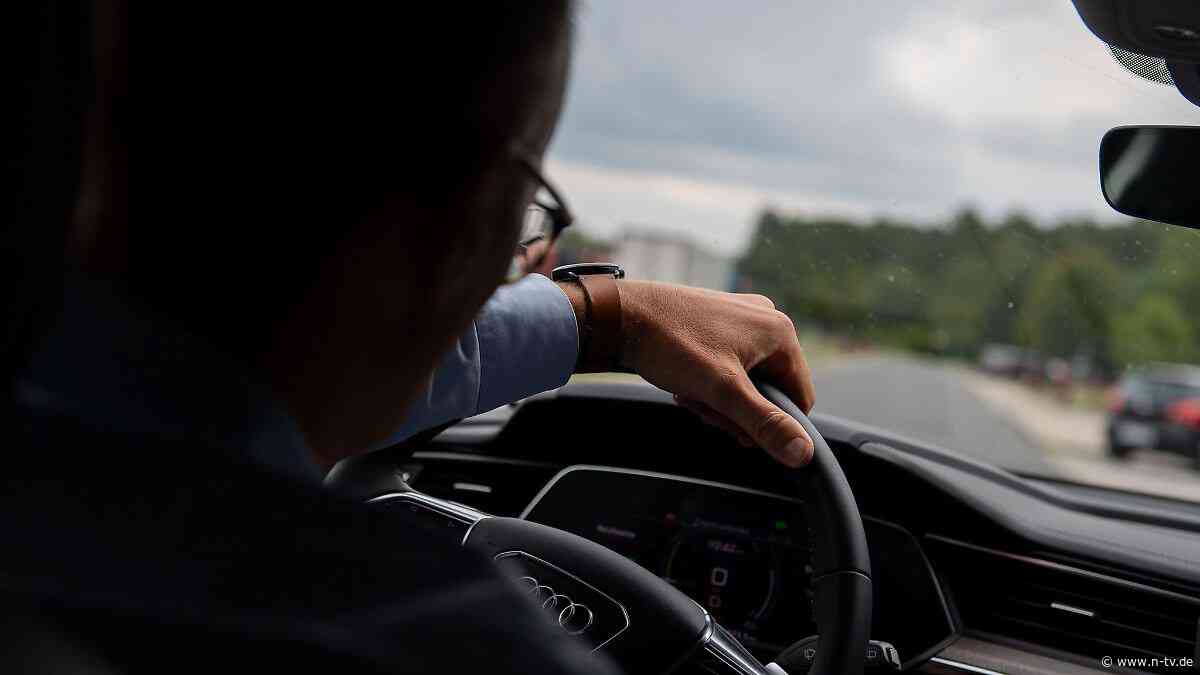 Frage aus dem Arbeitsrecht: Muss ich mein privates Auto für Dienstfahrten verwenden?