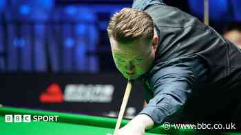 Murphy beats Trump in deciding frame to reach semis