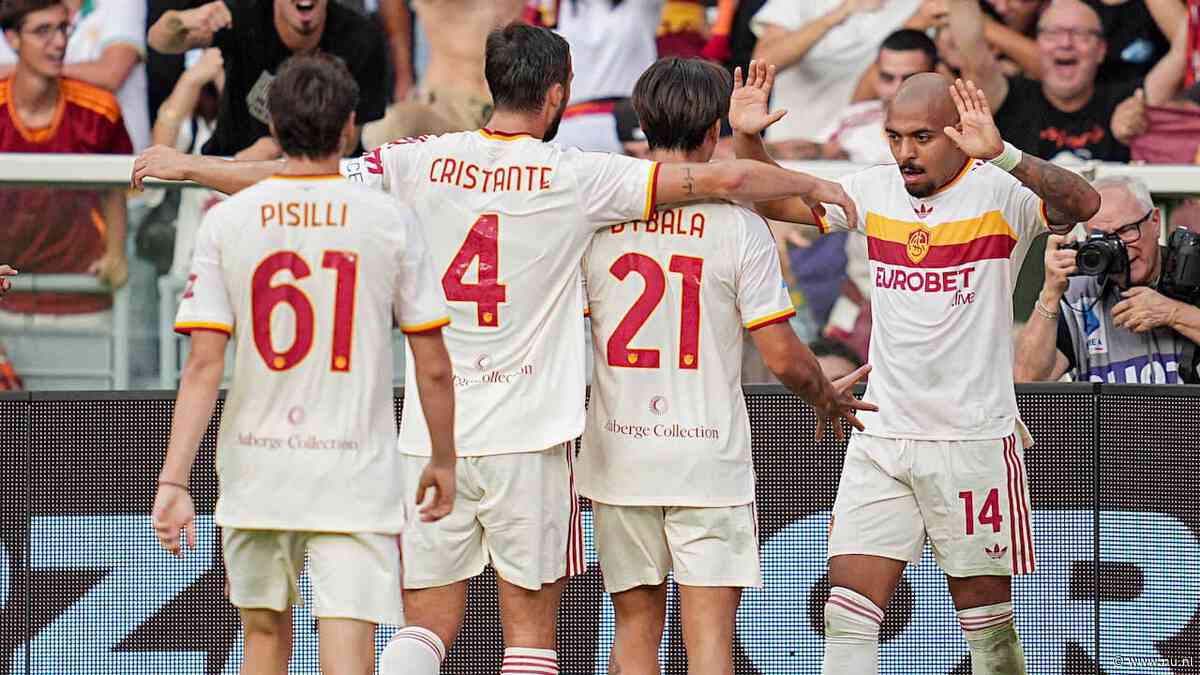 Serie A-topscorer Malen houdt perfecte score van koploper AS Roma in stand