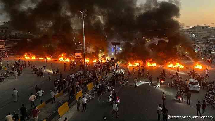 Syria protests erupt as fuel prices soar by 40%