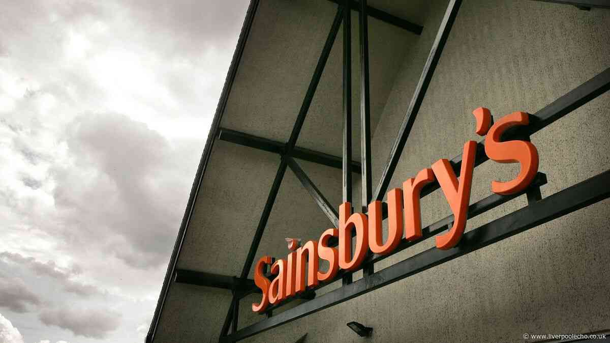 Asda £32 'soft touch' shacket comes in the 'perfect autumnal colour'