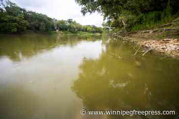 Feds chip in $27M for Winnipeg sewage project