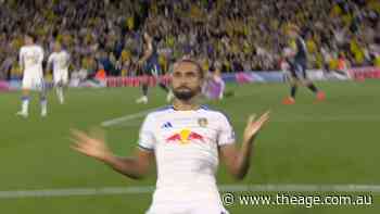 Calvert-Lewin at the double for rampant Leeds