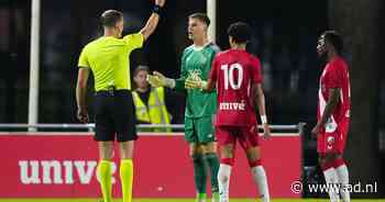 Blamage Jong Ajax tegen hekkensluiter Jong Utrecht, keeper Joeri Heerkens de schlemiel
