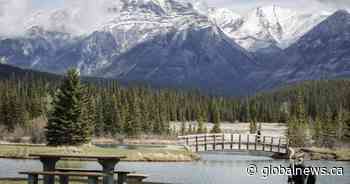 2 men dead in separate hikes in Banff National Park: RCMP