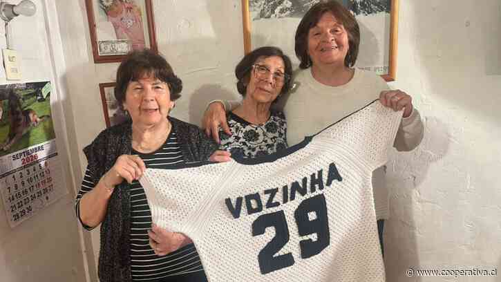 Para ayudar a persona mayores: "Vozinhas" de Renca quieren que la firma del portero
