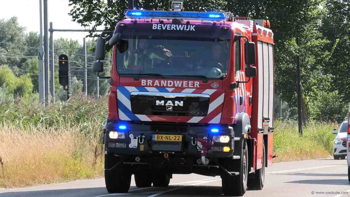 Brandweer Beverwijk TS 12-1540 en TW 12-2362 met Spoed onderweg naar een melding