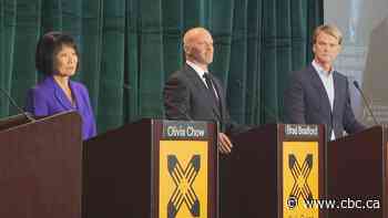Candidates spar over transit, public safety at Toronto’s 1st mayoral debate