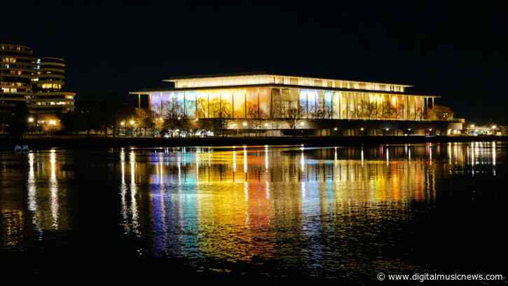Kennedy Center Faces Imminent Shutdown Amid ‘Fiscal Collapse’—Building Deemed ‘Unsafe for Continued Occupancy’