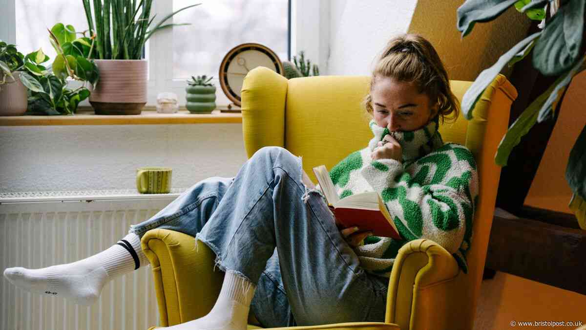Reading slashes risk of dementia and has benefits for children - full list