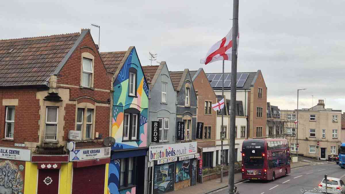 Court ban could be brought in on flying flags on Bristol lampposts