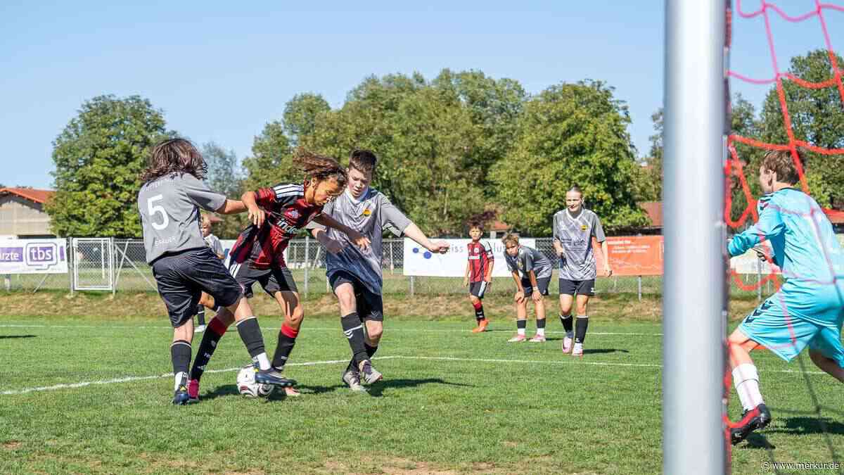 Berliner Stadtkinder siegen beim Otterfinger Challenge-Cup – und staunen über Kühe