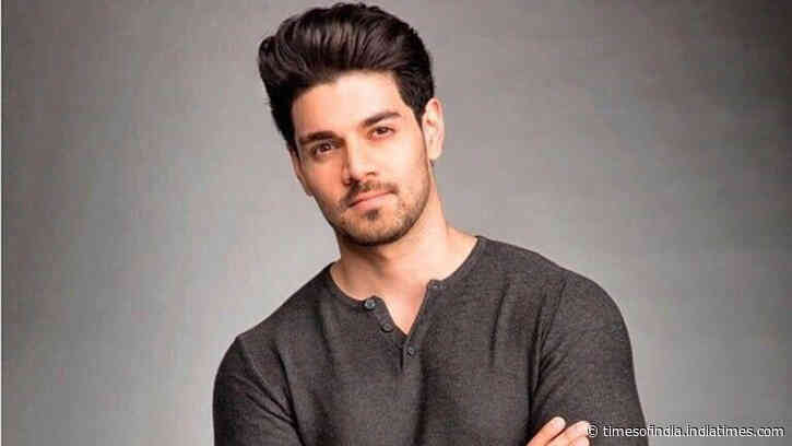 Sooraj Pancholi says his name is being ‘unfairly’ dragged into Disha Salian case