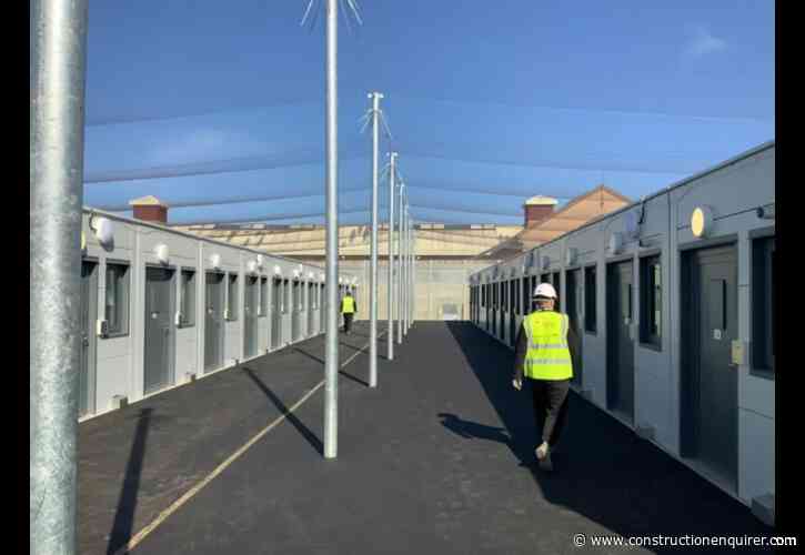 Prisoners help build new modular jail cells