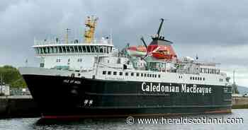 Broken windscreen wiper on ferry halts CalMac sailings to Mull