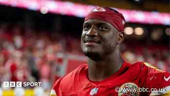 Walker stars for Chiefs as Swift & Cruise watch on