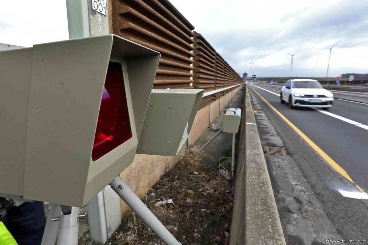 Tempo-Kontrolle auf der Westtrasse in Werdau: Skoda war 74 km/h zu schnell