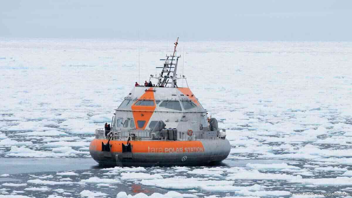 „ISS der Arktis“ auf Expedition - Hund warnt vor Eisbären