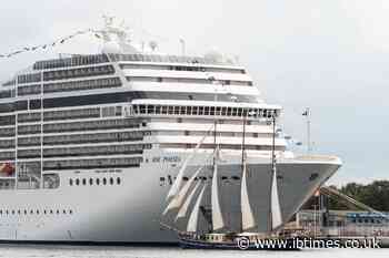 Betrayed Cruise Passenger Buys New Ticket To Confront Alleged Ticket Thief Relaxing in Shipboard Hot Tub