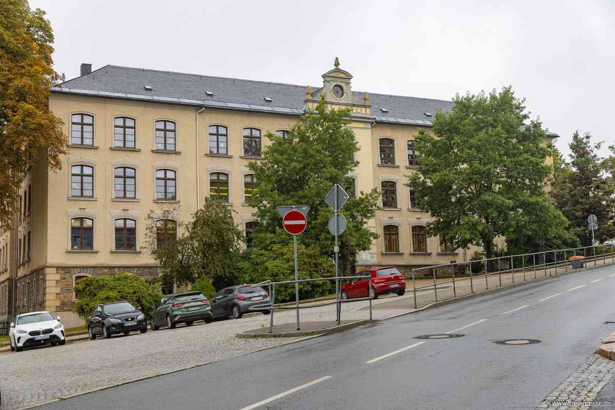 Baustart im Erzgebirge: Kleinstadt investiert fast 5 Millionen Euro in Schule