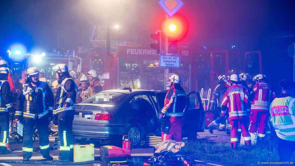 Raser-Drama in Bayern: Flucht vor Streifenwagen endet in Trümmerfeld