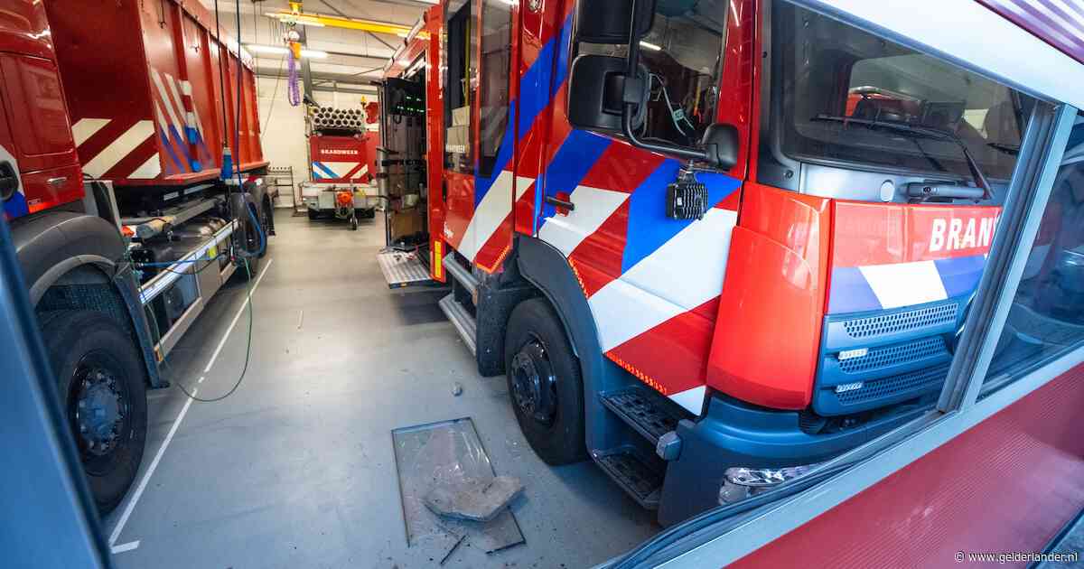 Gestolen brandweeruitrusting uit Huissen teruggevonden in Arnhem, minderjarige aangehouden