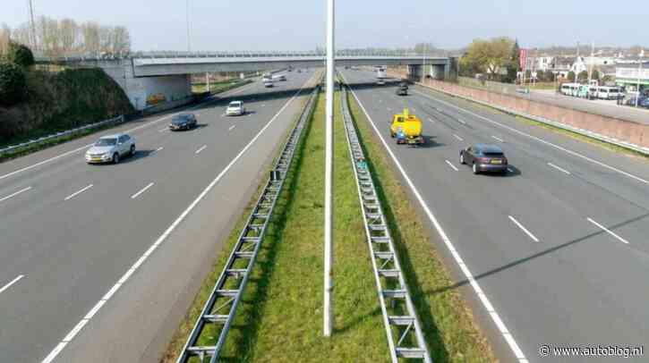 XR heeft schijt aan de rechter en gaat opnieuw de A12 blokkeren