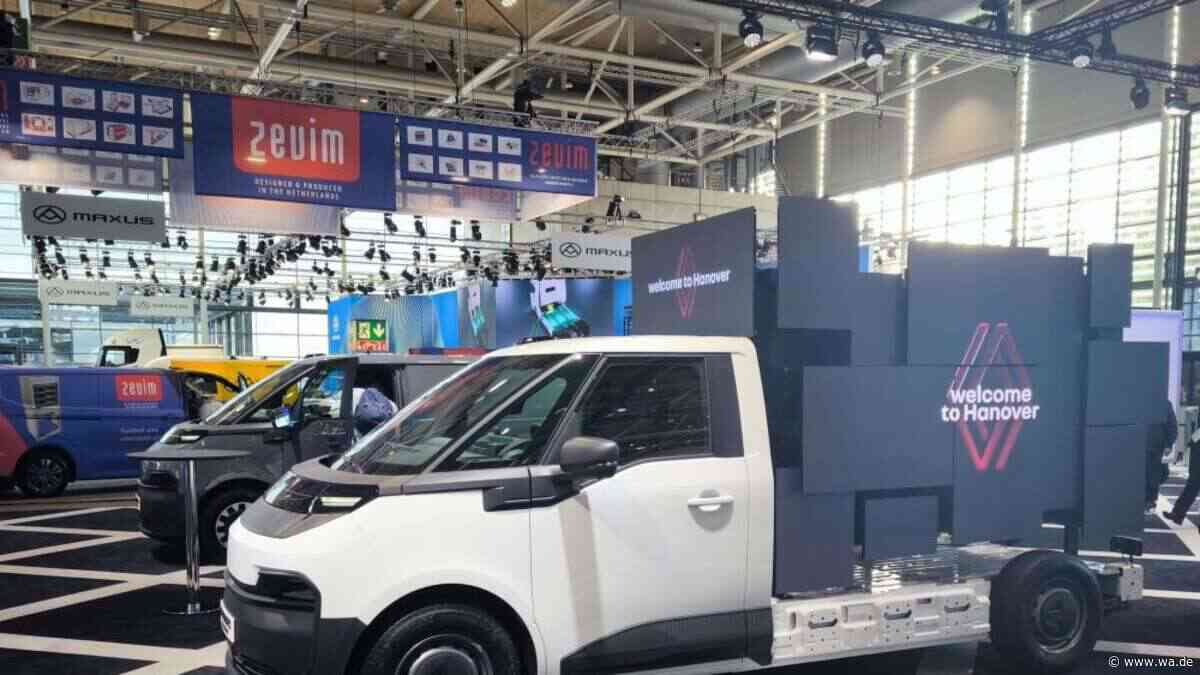 E-Transporter als Verwandlungskünstler – Renault Trafic E-Tech elektrisch auf der IAA