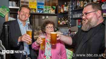 Pubs, hotels and gyms in Wales to get 30% business rates cut
