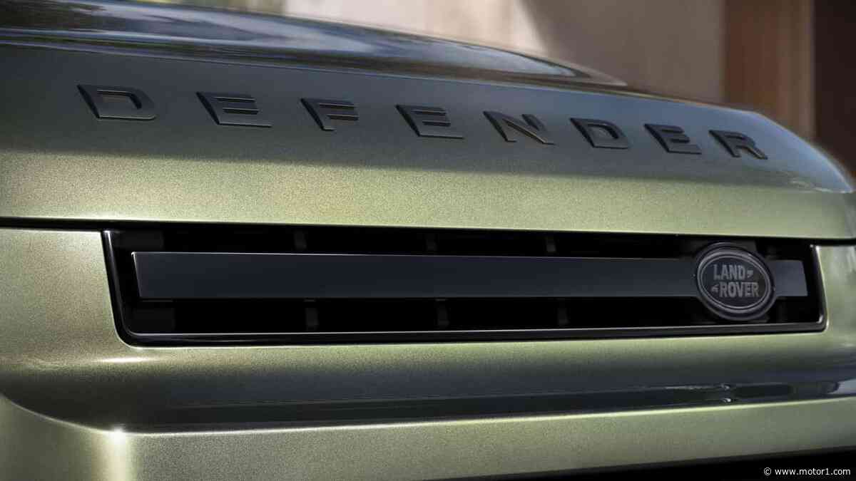 Jaguar Land Rover Plans US Defender Pickup Built With Stellantis, Sources Say