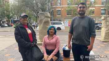 'I slept on these benches': Saskatoon woman fights against bench removal with dish rag and soap
