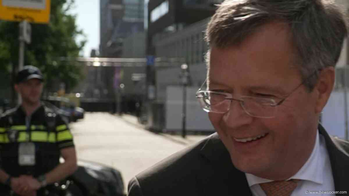 Hilariteit met Jan-Peter Balkenende: ’Niets vergeten?’