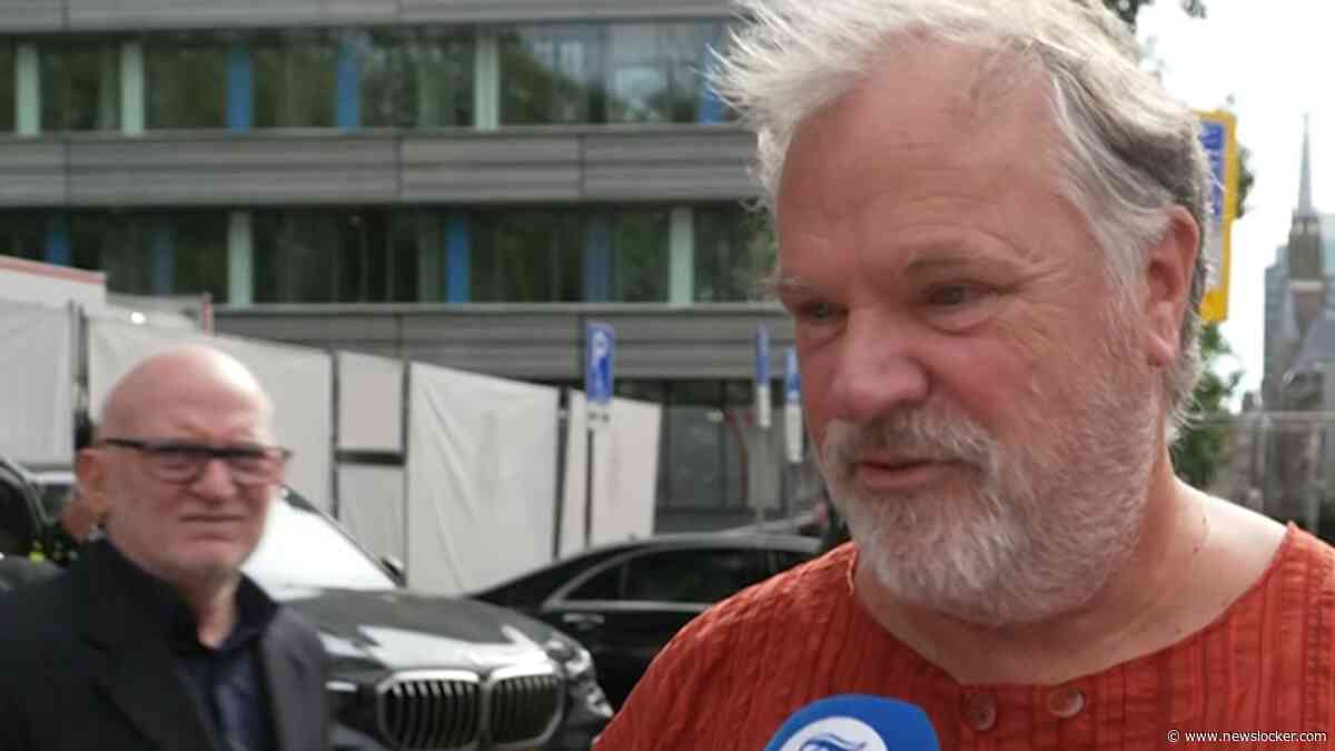 Hans Spekman aangesproken op kleding: ’Dit is wel Prinsjesdag hè?’