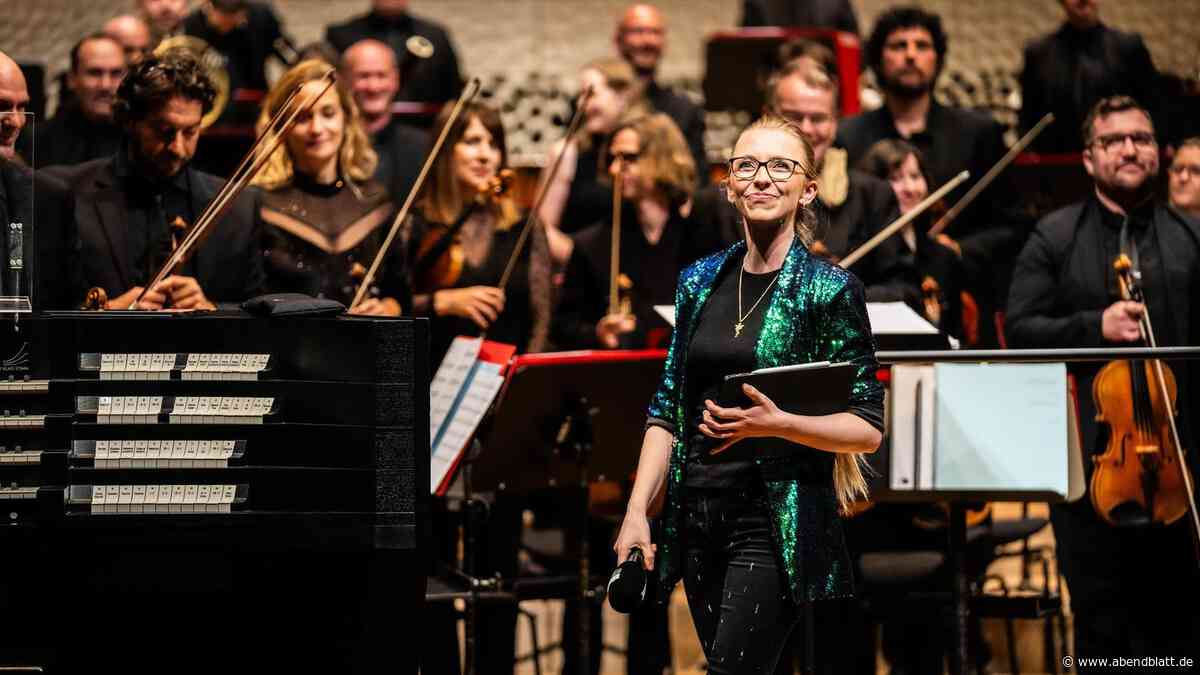 Dauerauftrag in Hamburg: Anna Lapwood verzückt ihre treue Fan-Gemeinde