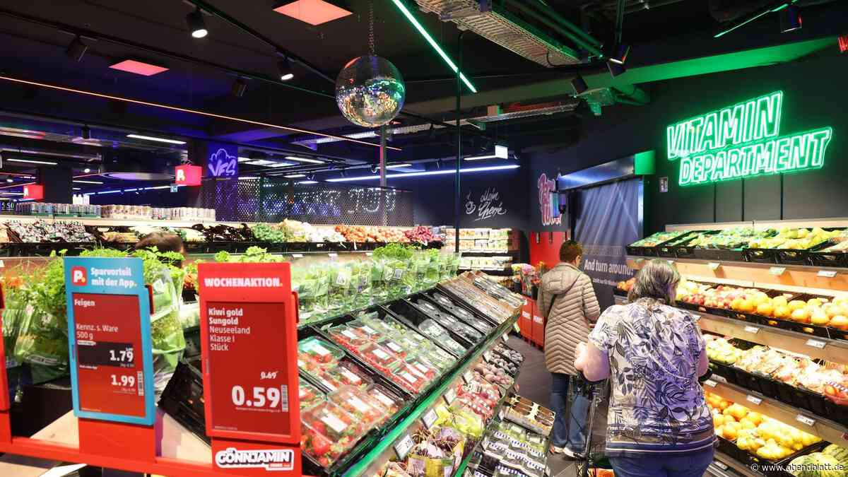 Discokugel statt Discounter-Optik: So sieht der umgestylte Penny-Markt jetzt aus