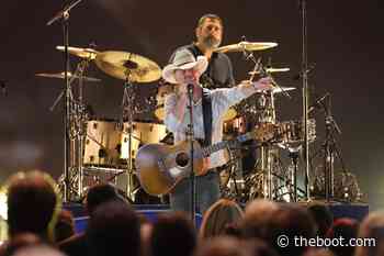 Kenny Chesney Plots 2027 Original Vibe Room Stadium Tour