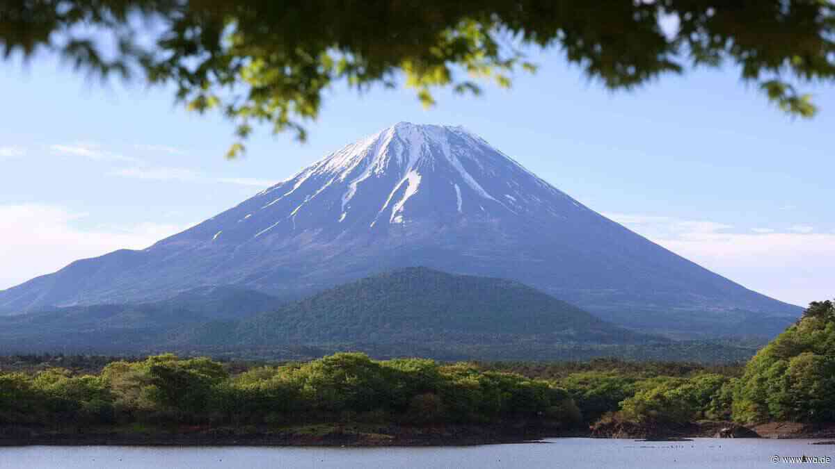 Mount Fuji: Japan will Bergsteiger für Helikopter-Rettungen zur Kasse bitten
