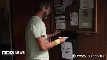Villagers voting on independence over asylum plans