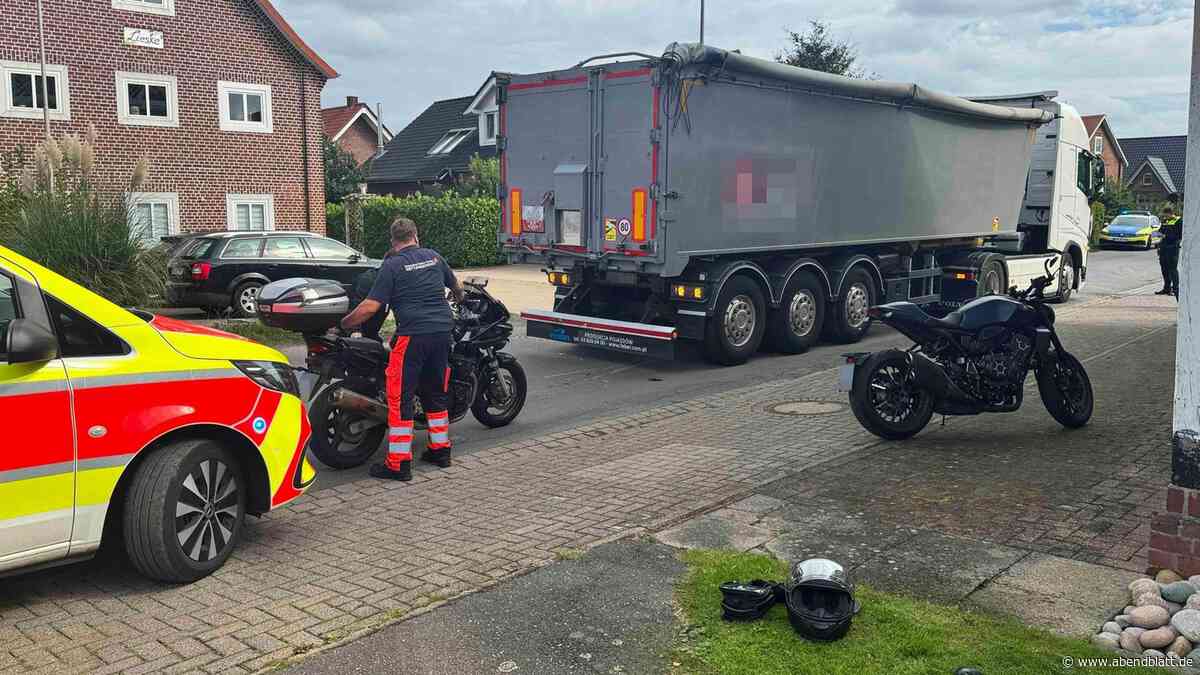 Lkw setzt zurück und erfasst Motorradfahrerinnen – Notarzteinsatz im Alten Land