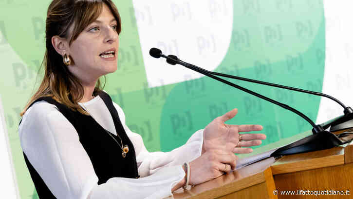 “Disertori? Concetto ripugnante”: i malumori dei riformisti Pd dopo il discorso pacifista della giovane democratica Virginia Libero