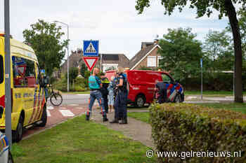 Fietser komt in botsing met auto