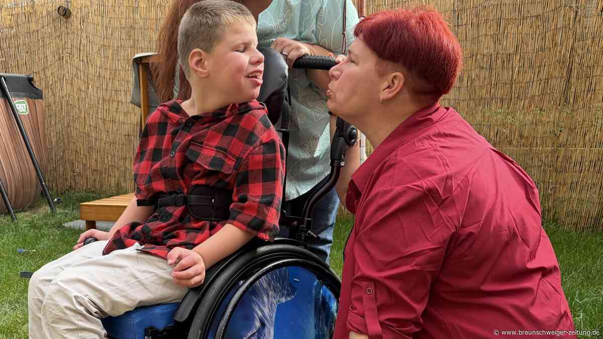 „Jeder große Anfall kann der letzte sein“: Blinde Mutter aus Lehre kämpft um Adrian
