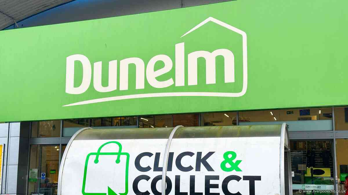 Dunelm's 'beautiful' £25 bedspread gives your room an 'autumn glow up'