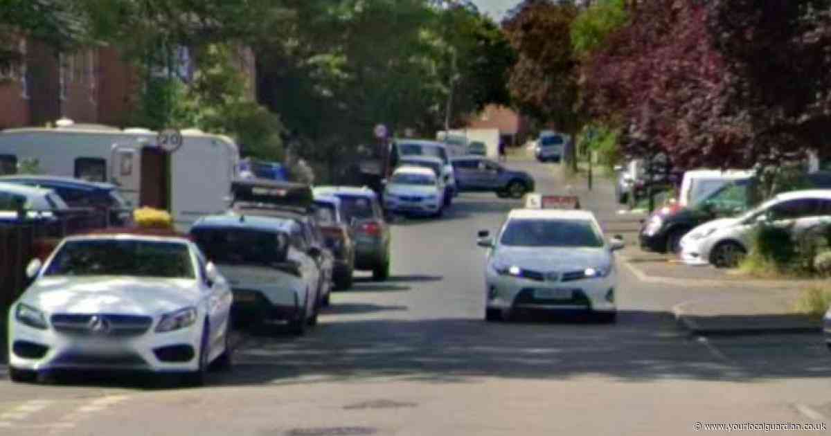 Boy, 16, stabbed and robbed in Mitcham before being taken to hospital